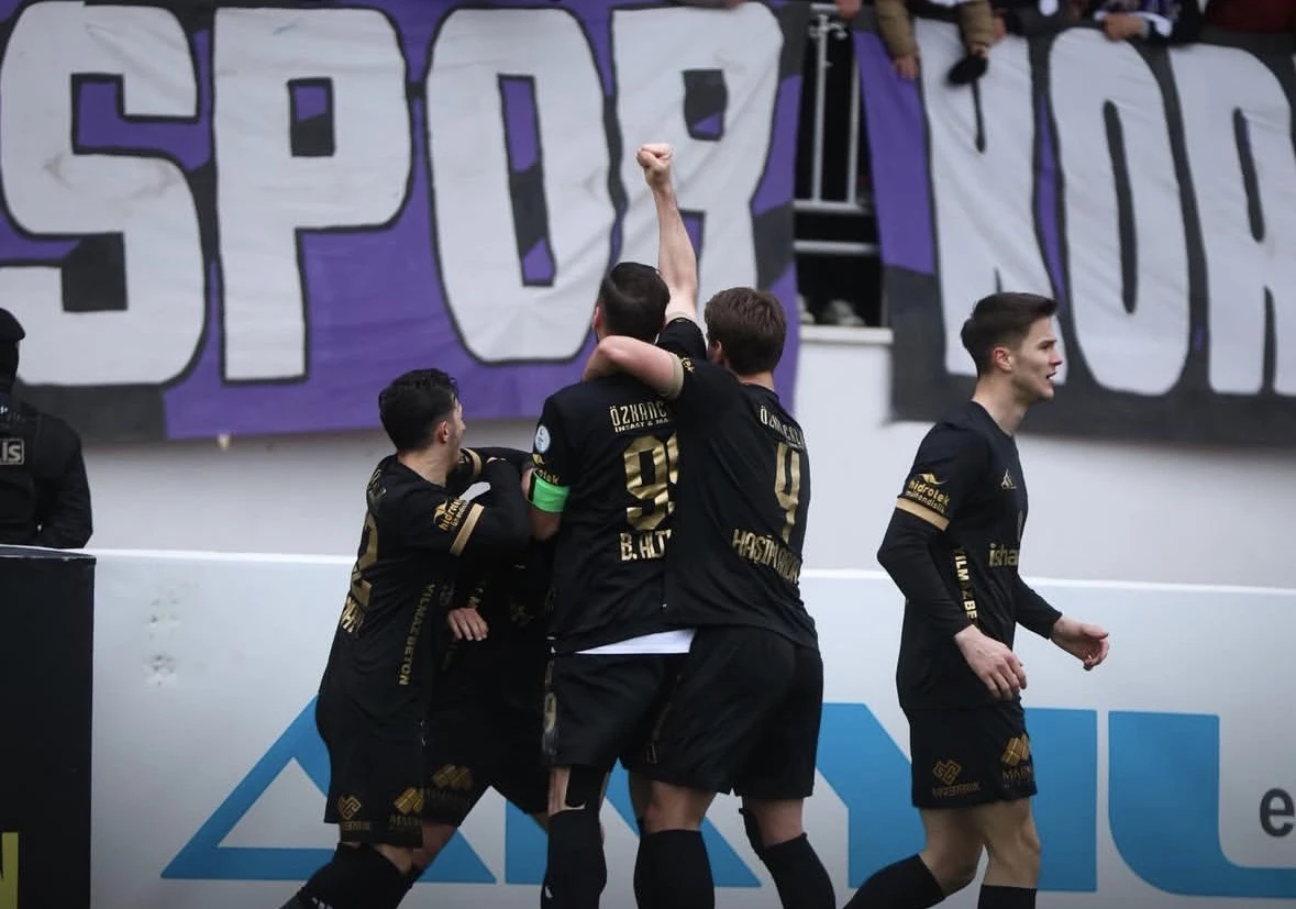 Gebzespor son dakikada kazandı, serisini 9 maça yükseltti.