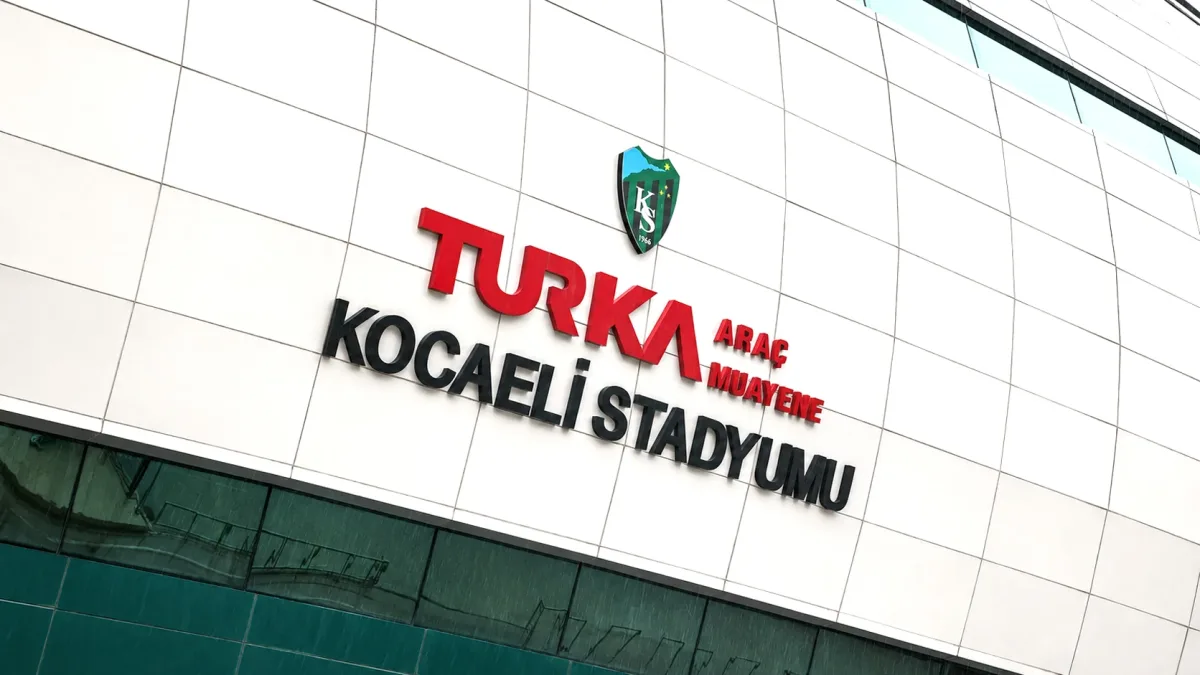 Kocaelispor’da stadyum sponsorluğu netleşiyor