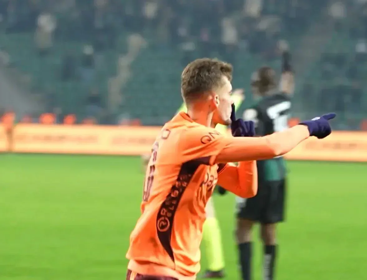 Muçi'den Kocaelispor yedek kulübesine hareket!