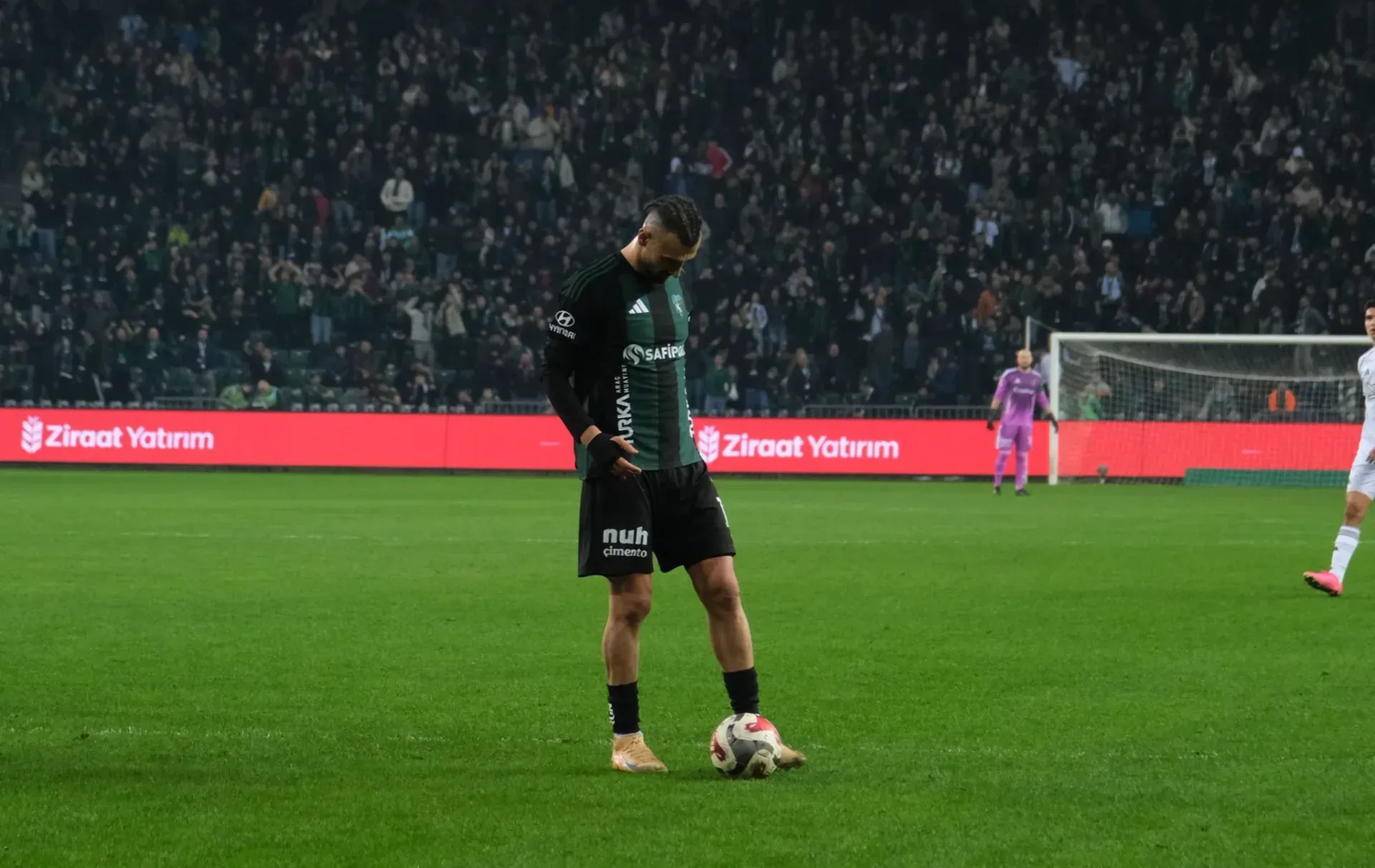 Kocaelispor’da 4 oyuncu kart sınırında