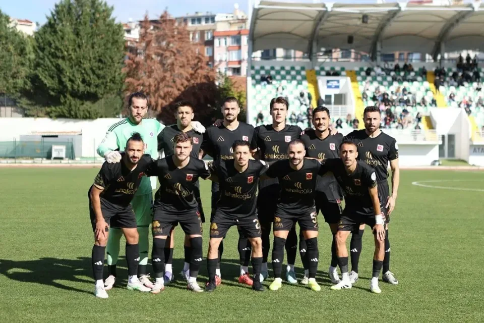 Kırklarelispor ve Gebzespor puanları paylaştı