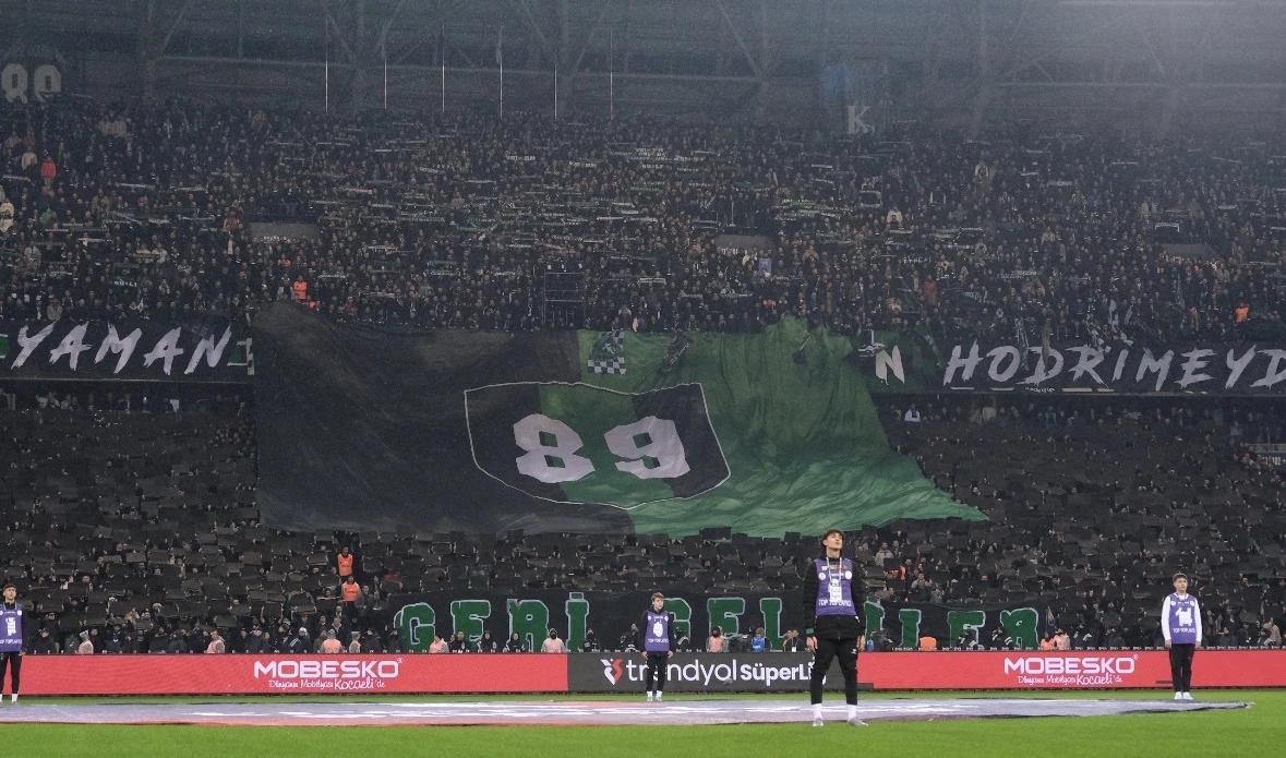 Hodri Meydan’dan, Riva’da basın açıklaması