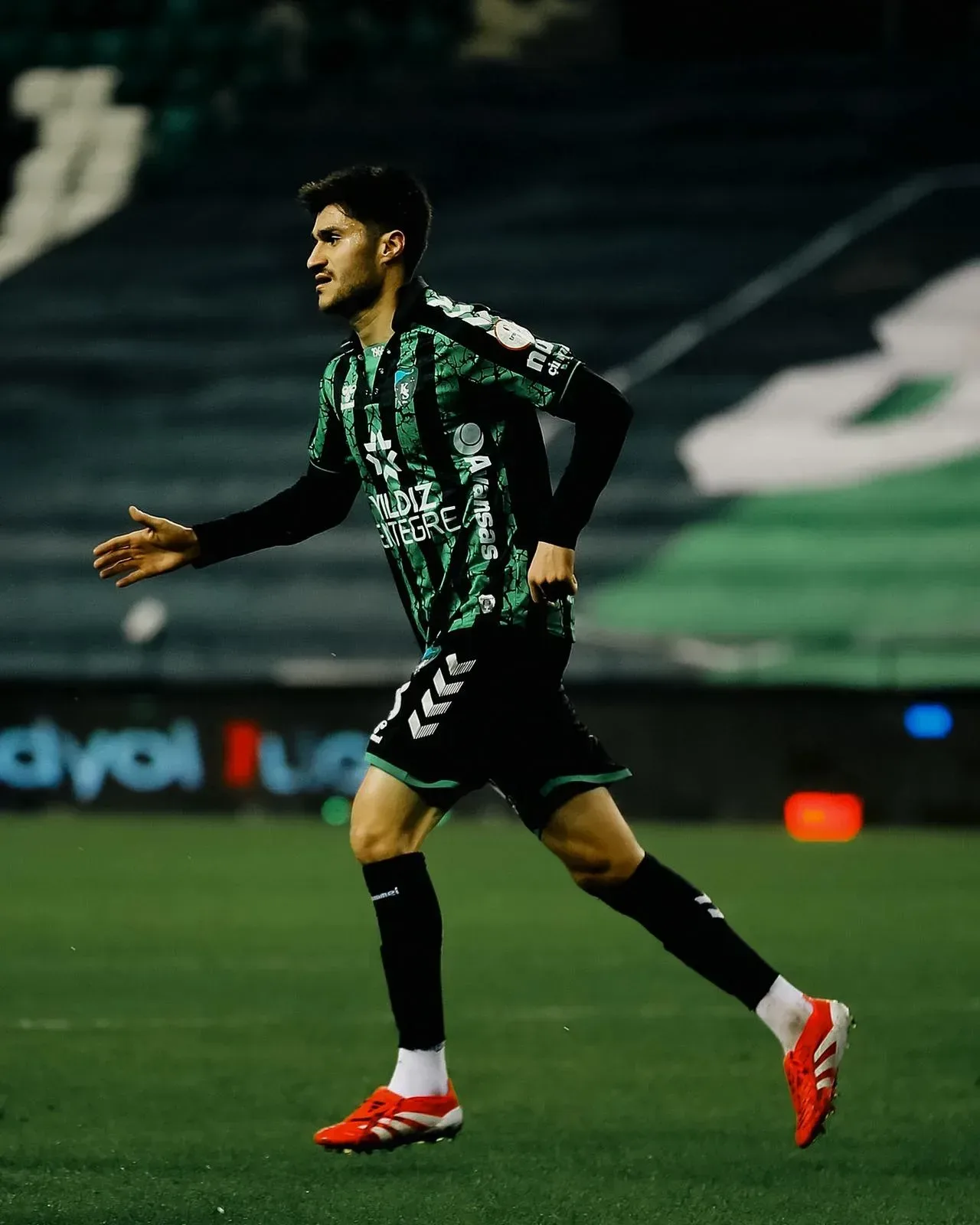 Kocaelispor, Yusuf Cihat Çelik ile yollarını ayırdı