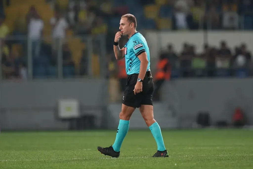 Karagümrük-Kocaelispor maçının hakemi belli oldu