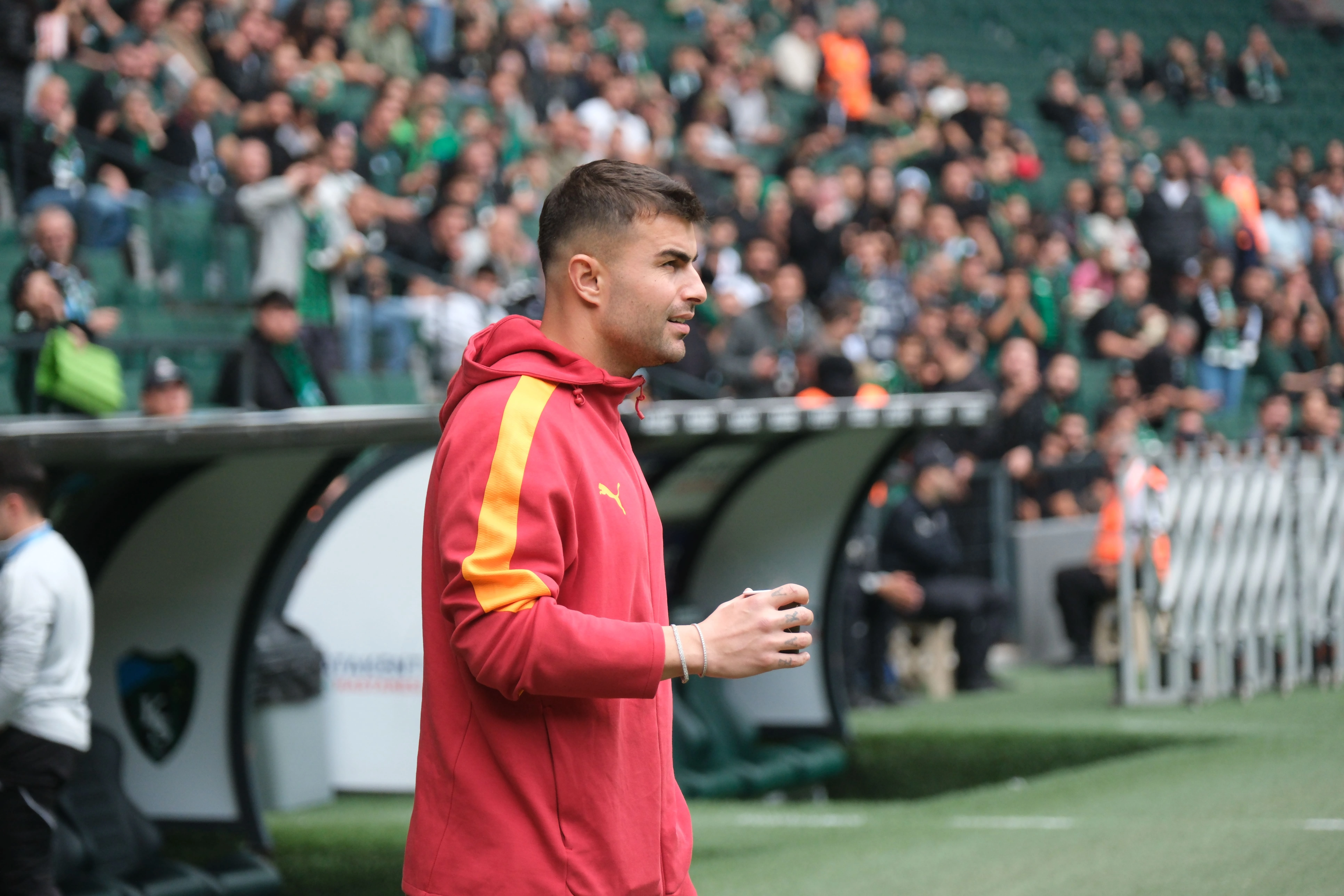 Kırmızı kart gören Abdulkerim Bardakçı, Kocaelispor’a karşı oynayacak mı?