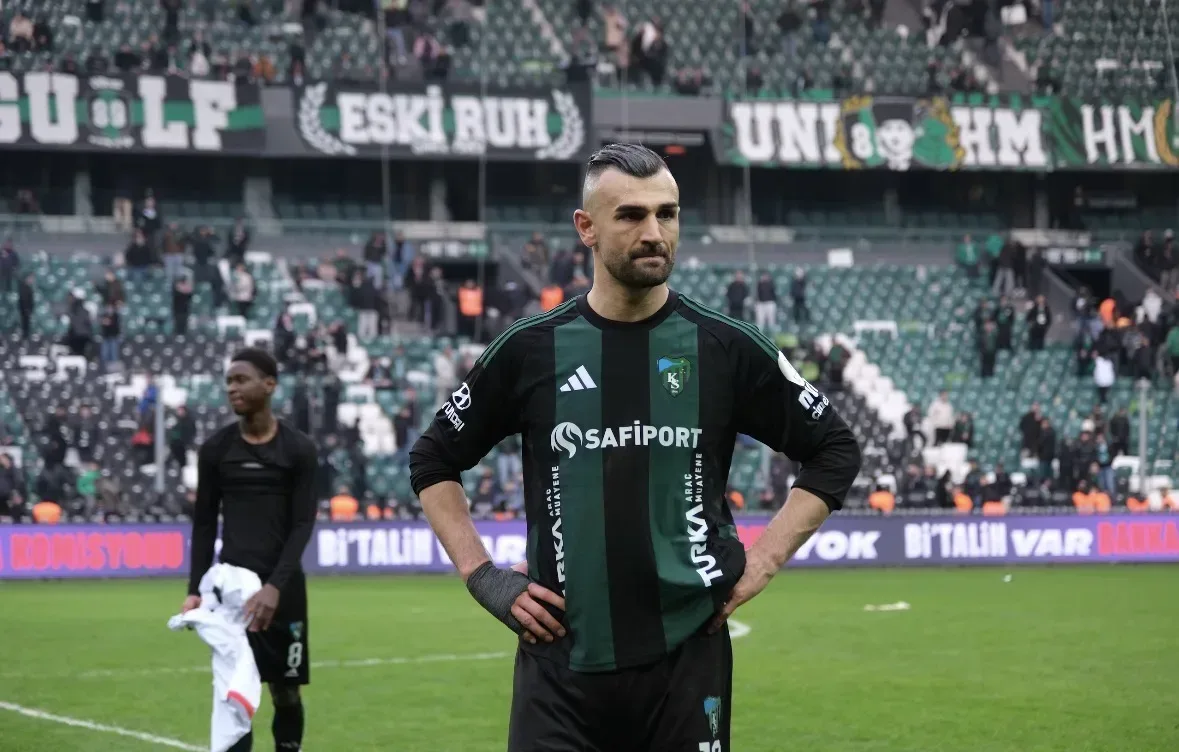 Ahmet Dursun’dan, Serdar Dursun’a sert eleştiri: Antrenmanda oynatmam!