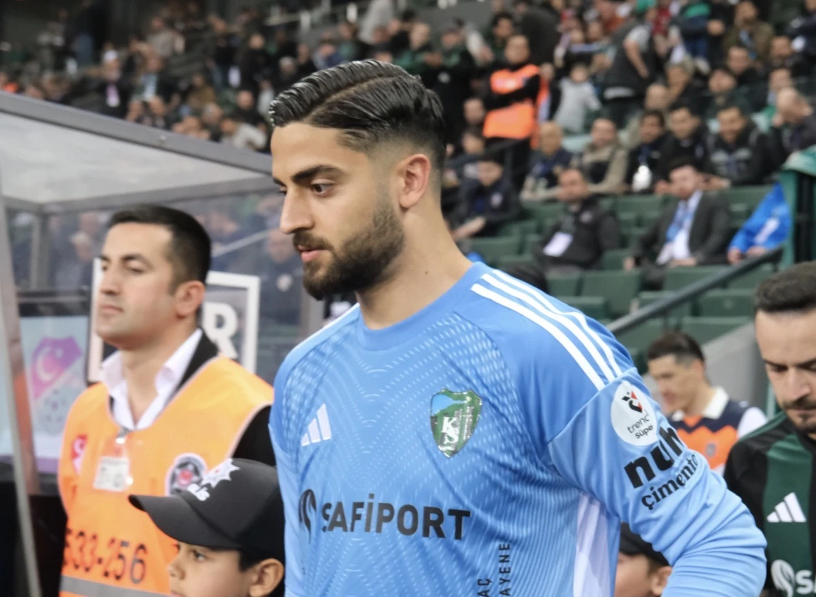 Serhat Öztaşdelen: Bu formayı uzun yıllar giymek istiyorum