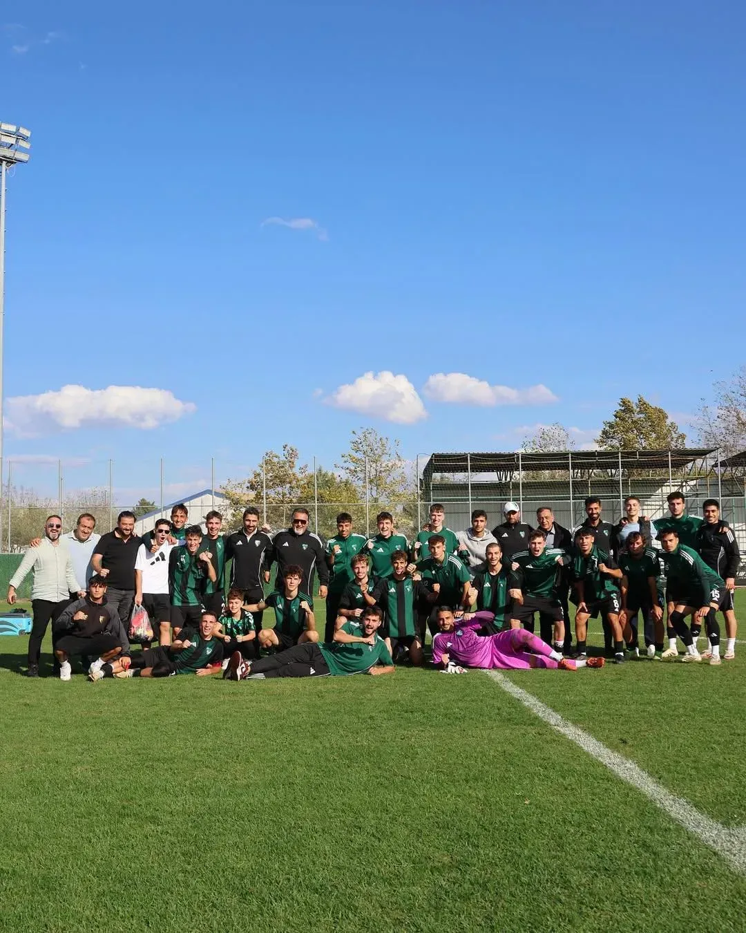 Genç Körfez farklı kazandı!