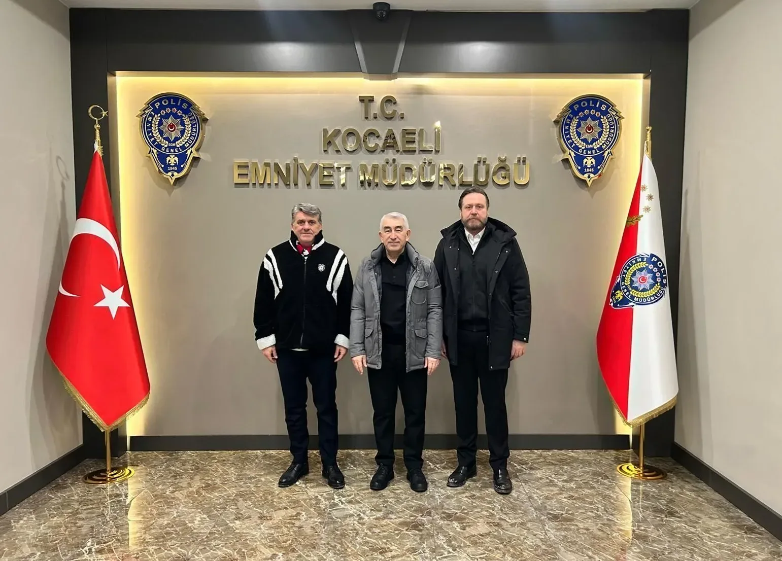 Serdal Adalı’dan Kocaeli İl Emniyet Müdürü’ne ziyaret